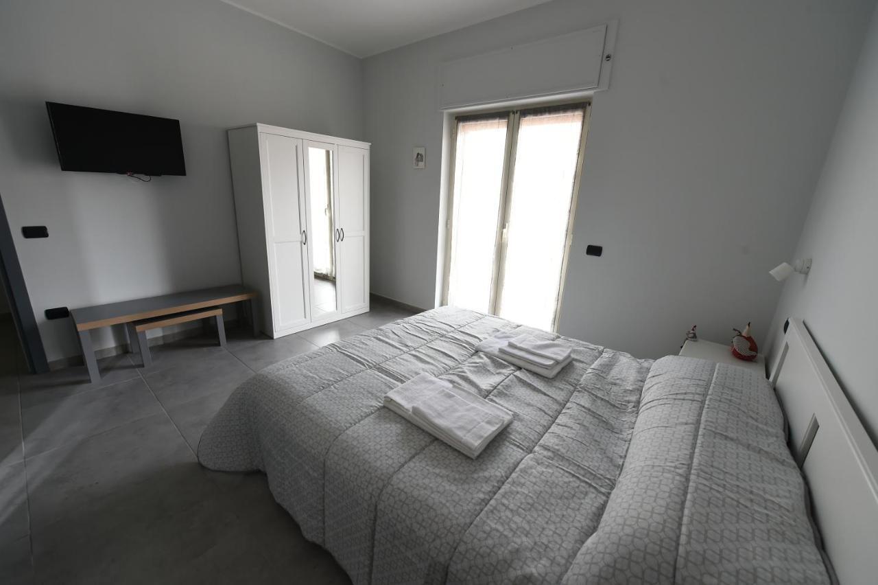 B&B Degli Aranci Pouzzoles Extérieur photo